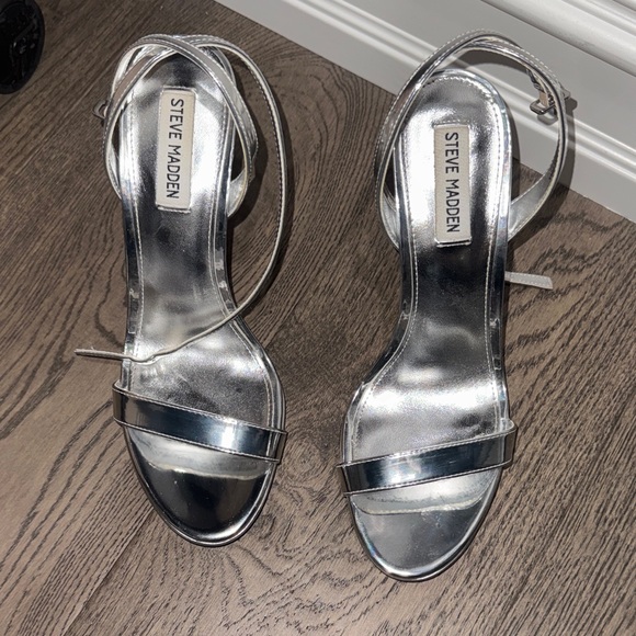 Steve Madden Shoes - Steve Madden Metallic Silver Heels